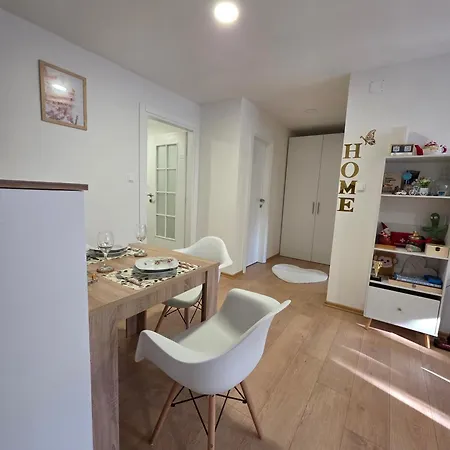 Lägenhet White Heart Mostar